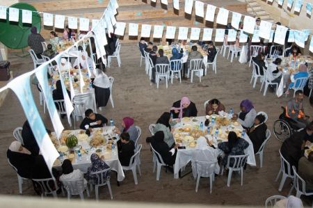 إفطار وفعاليات رمضانية لأصحاب الهمم وذويهم في المركز الجماهيري رهط